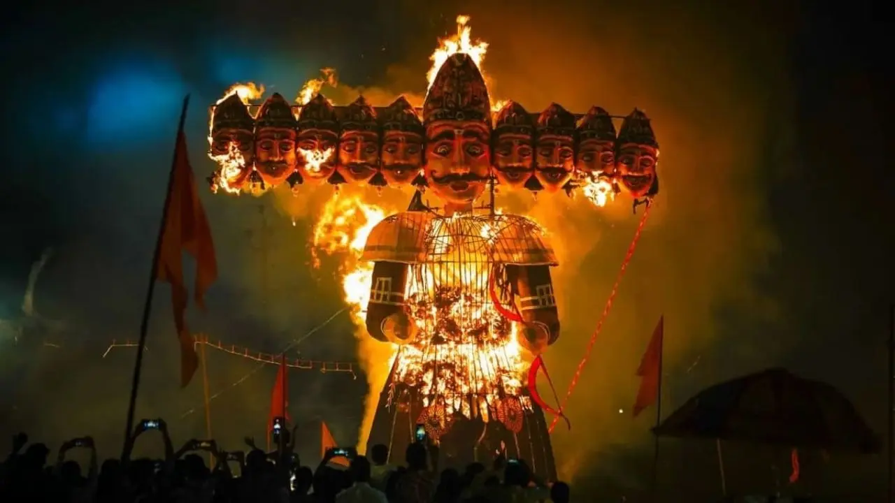Happy Dussehra 2025: WhatsApp Wishes, Quotes, Images, Facebook Status, Messages And Greetings To Share On Vijayadashami Happy Dussehra 2025: WhatsApp Wishes, Quotes, Images, Facebook Status, Messages And Greetings To Share On Vijayadashami