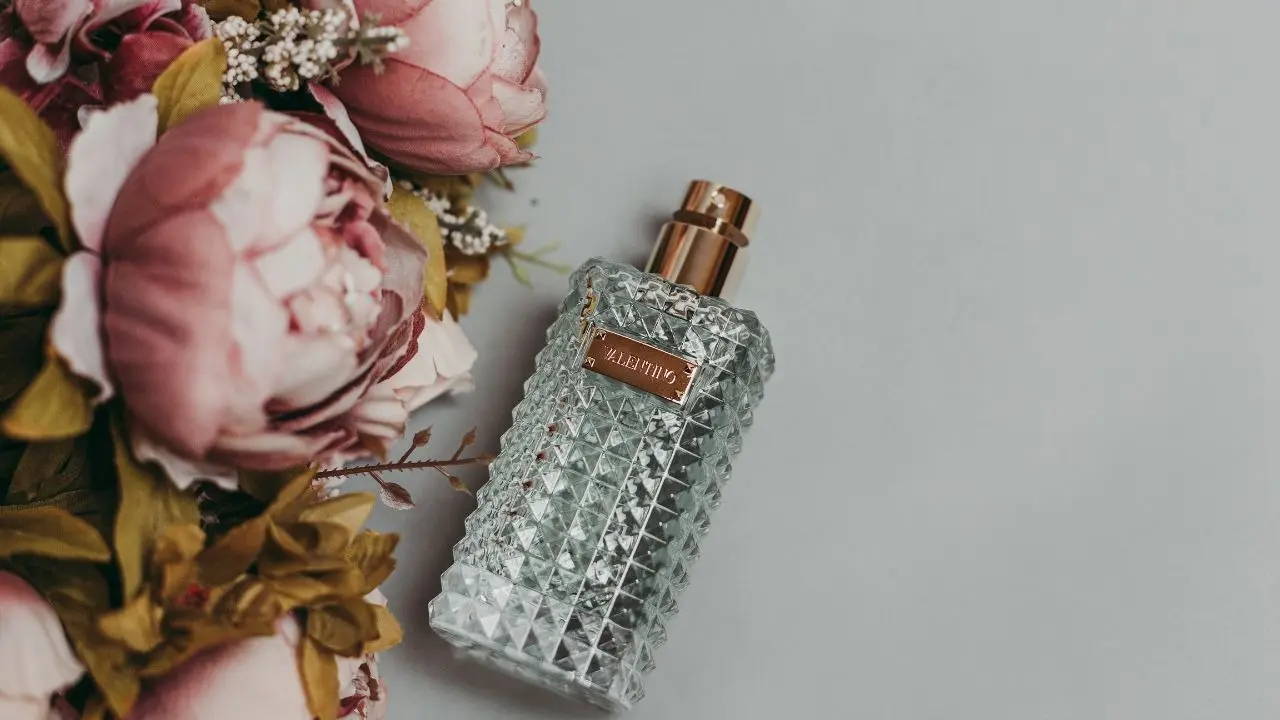 Want To Make Your Perfume Last Longer All Day? Try These Simple Hacks Happy Perfume Day 2026