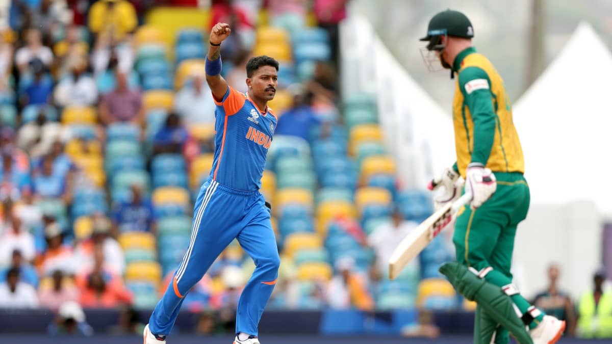 Hardik Pandya celebrates a wicket in T20 World Cup 2024 final