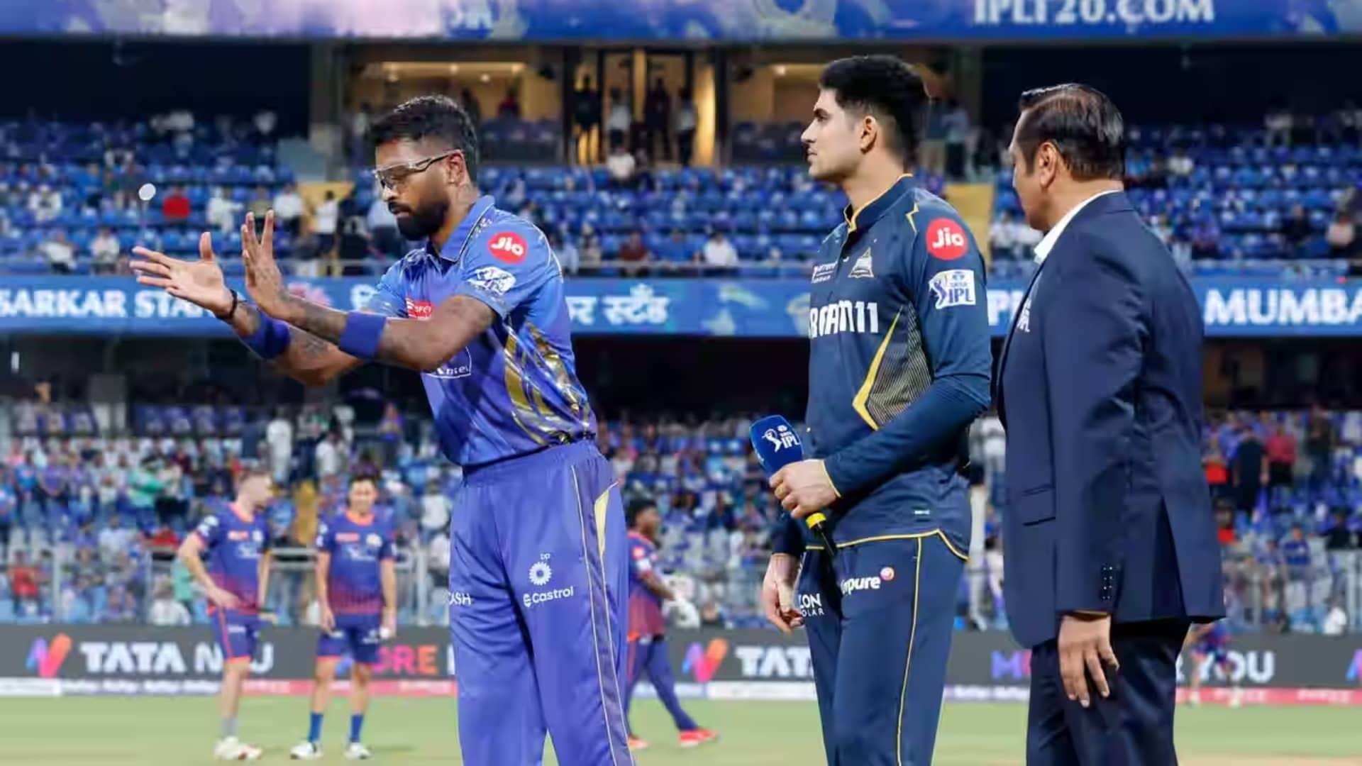 IPL 2025: GT Opt To Bowl First Against MI At Wankhede, Arshad Khan Named In Playing XI Over Washington Sundar For Titans