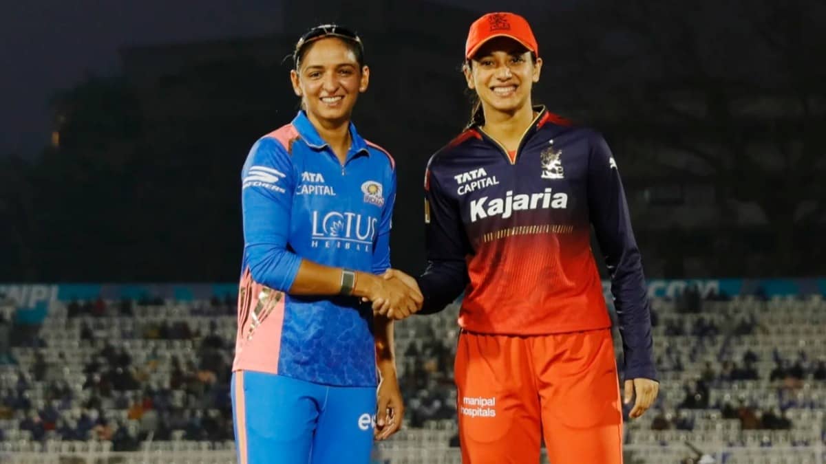 Harmanpreet Kaur and Smriti Mandhana during WPL 2025
