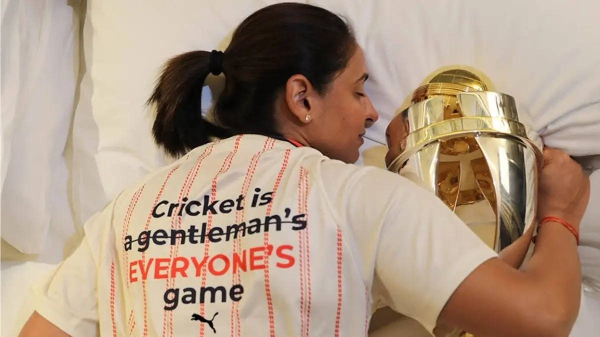 Harmanpreet Kaur with Women's World Cup trophy