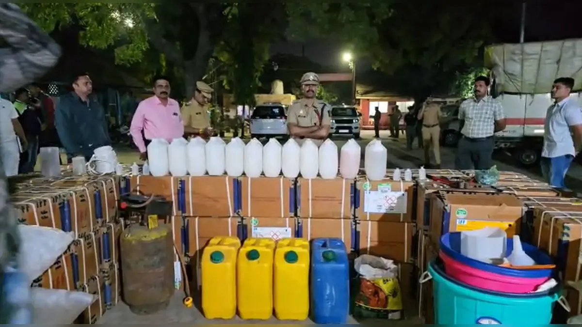 Harmful Milk-Boosting Injections Worth Rs 20 Lakh Seized in Massive Police Raid In UP's Nandurbar