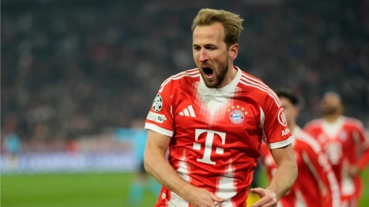 Harry Kane celebrating after scoring a goal for Bayern Munich