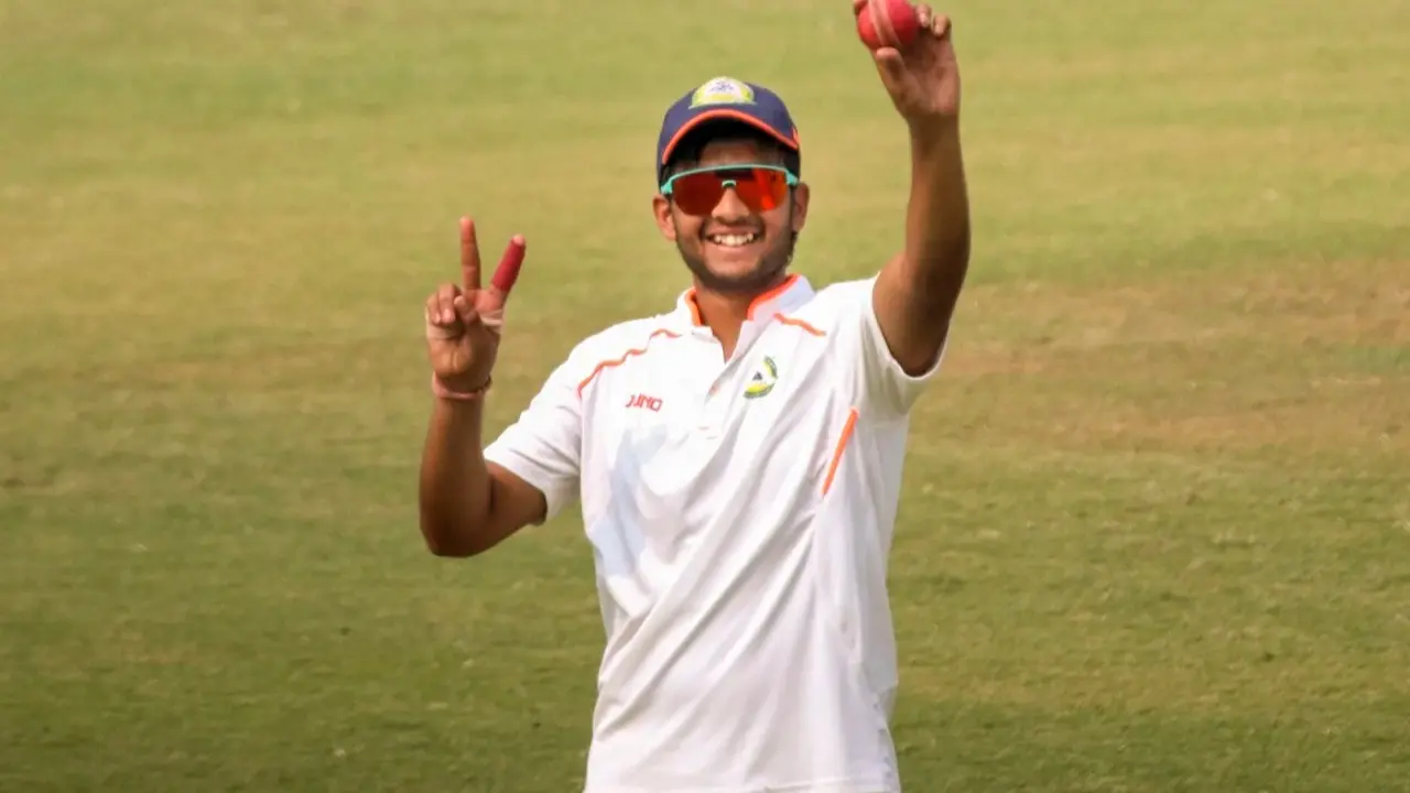 Spinner Harsh Dubey Grabs Six Wickets as Vidarbha Overcome Hyderabad by 58 Runs Harsh Dubey