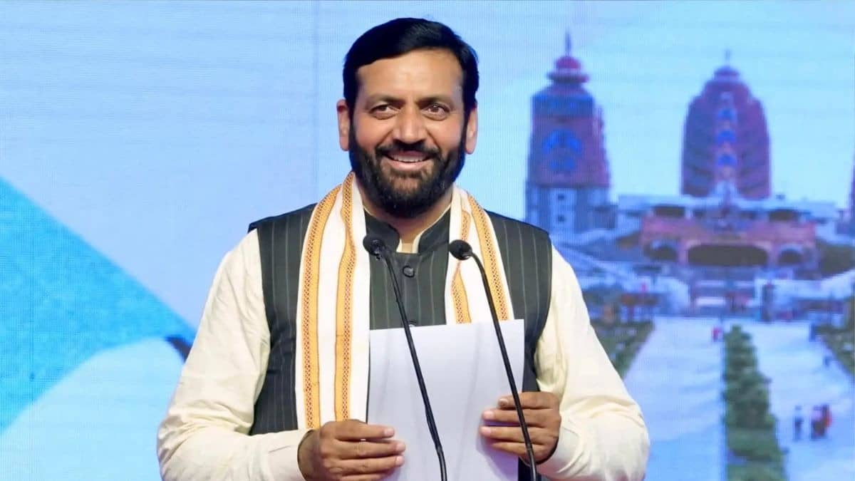 Mamata Banerjee Files Nomination for Bhabanipur Seat Amidst Election Campaign | Quick Digest