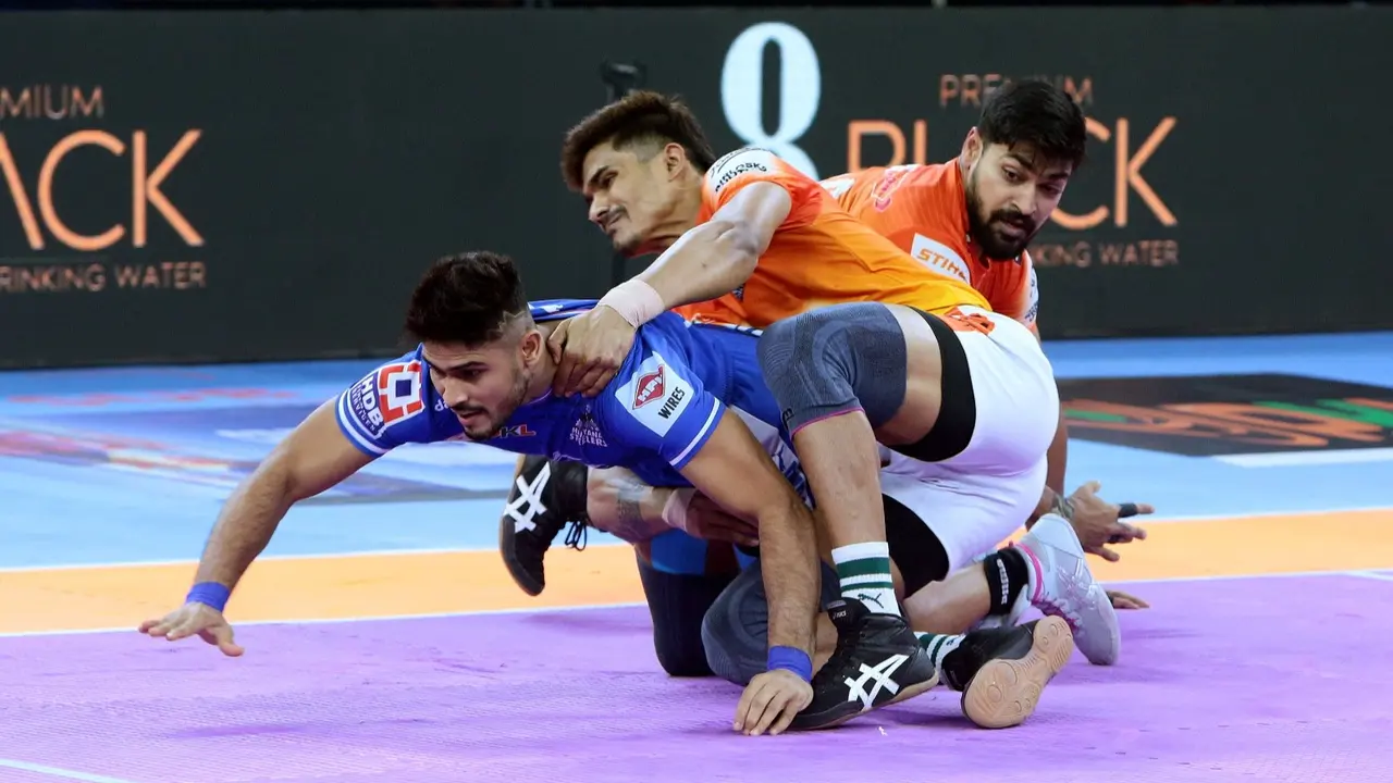 Flawless Haryana Steelers Win Big Against Puneri Paltan, Hold Onto Top Spot On Points Table Haryana Steelers Win Big Against Puneri Paltan