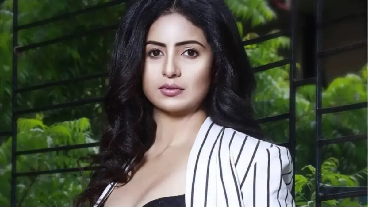 Mohammed Shami Wife Hasin jahan in trouble case filled of attempted murder know the truth