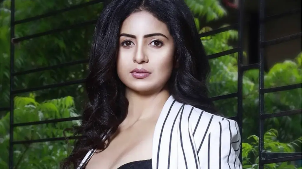 hasin jahan latest instagram post goes viral questions on her religion custom