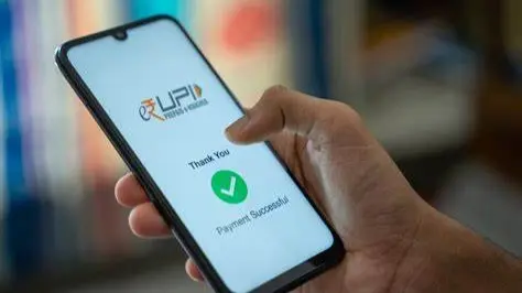 Heade abroad this winter festive season? Check how UPI proves useful