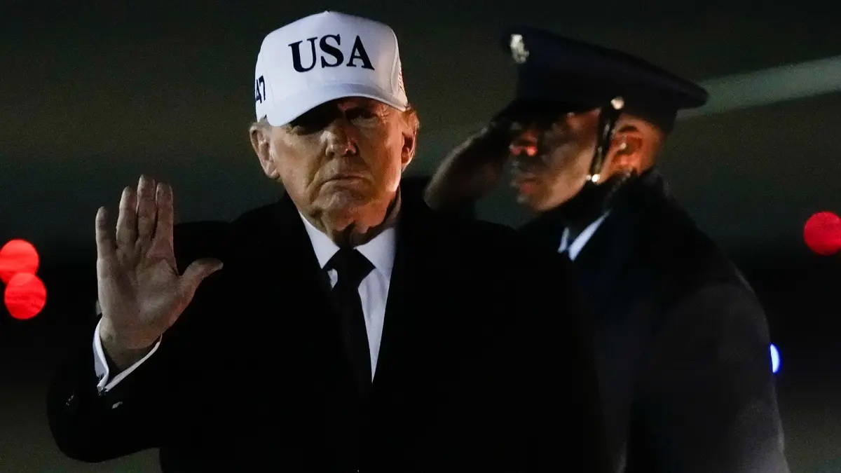 ‘Help Is On Its Way’: Trump Cancels Iran Talks, Urges Citizens To Keep Protesting