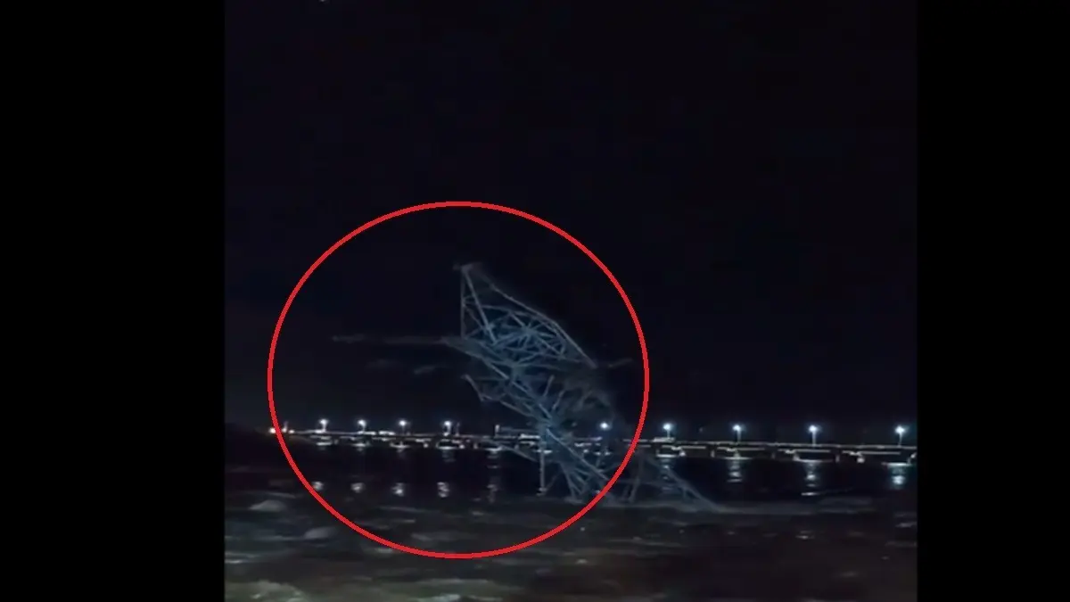 High-Tension Tower Collapses in Tiruchirappalli Amidst Heavy Rainfall