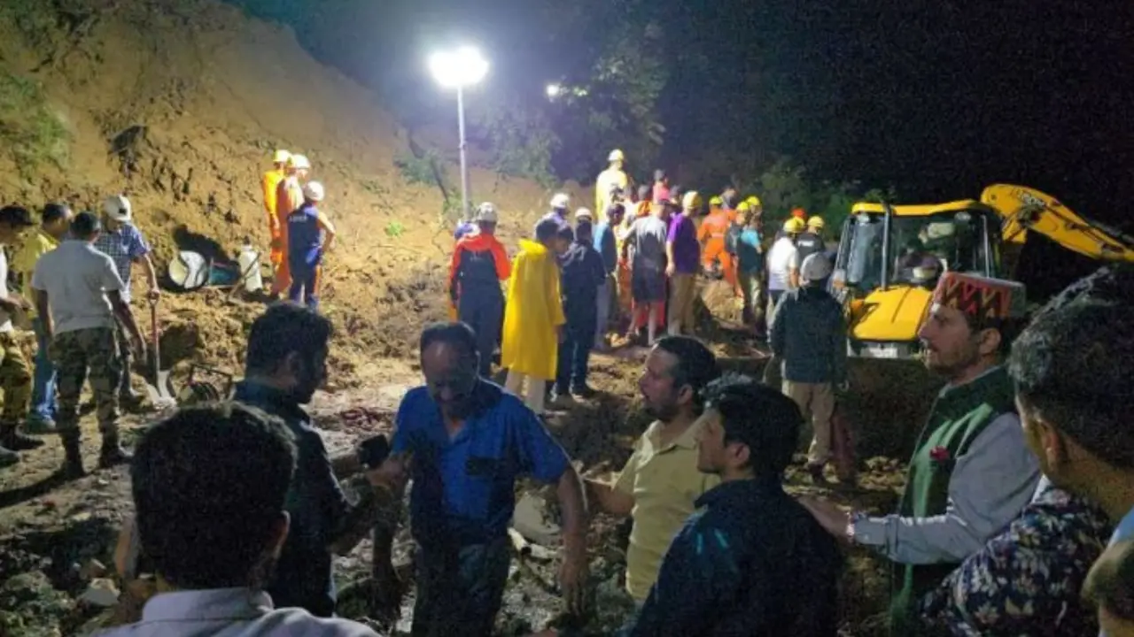 himachal pradesh mandi land slide