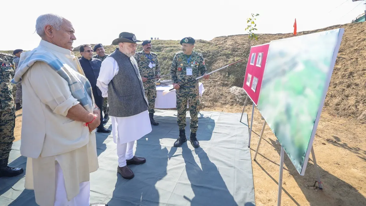 HM Amit Shah Reviews J&K Security Grid With LG Sinha, Army Chief HM Amit Shah Reviews J&K Security Grid With Army Chief, LG Sinha