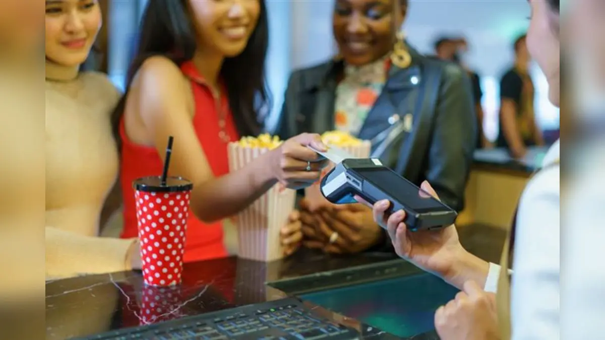 How to Avail Buy 1 Get 1 Free Movie Ticket Offers with Your Credit Card