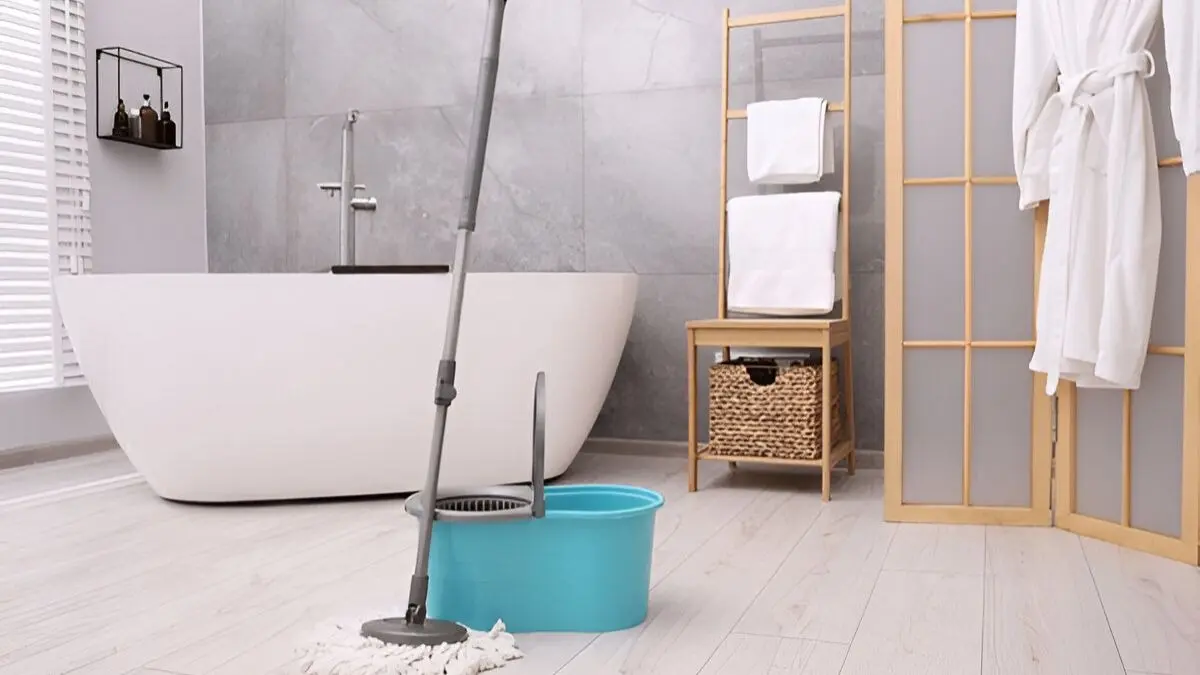 how to clean smelly dirty bathroom floor using lemon at home farsh saaf karne ke upay