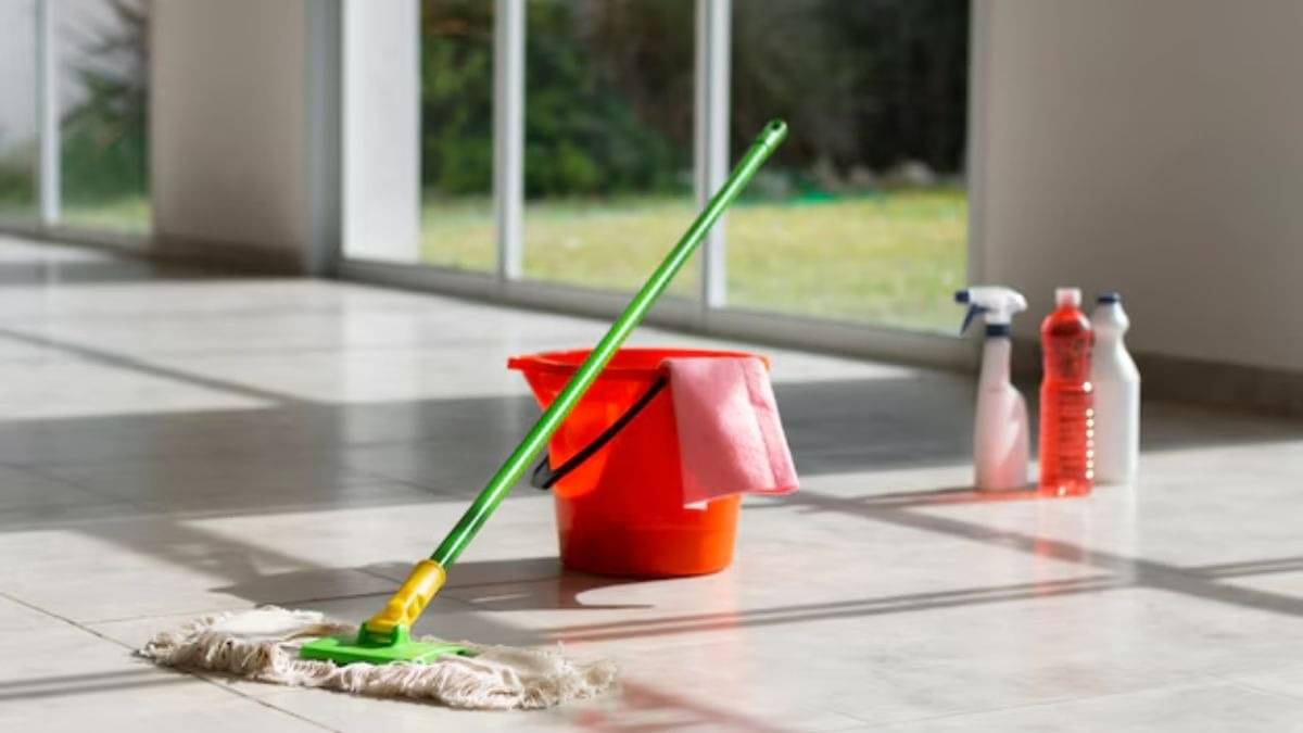 how to get rid of smell and stickiness of floor at home for good fragrance 