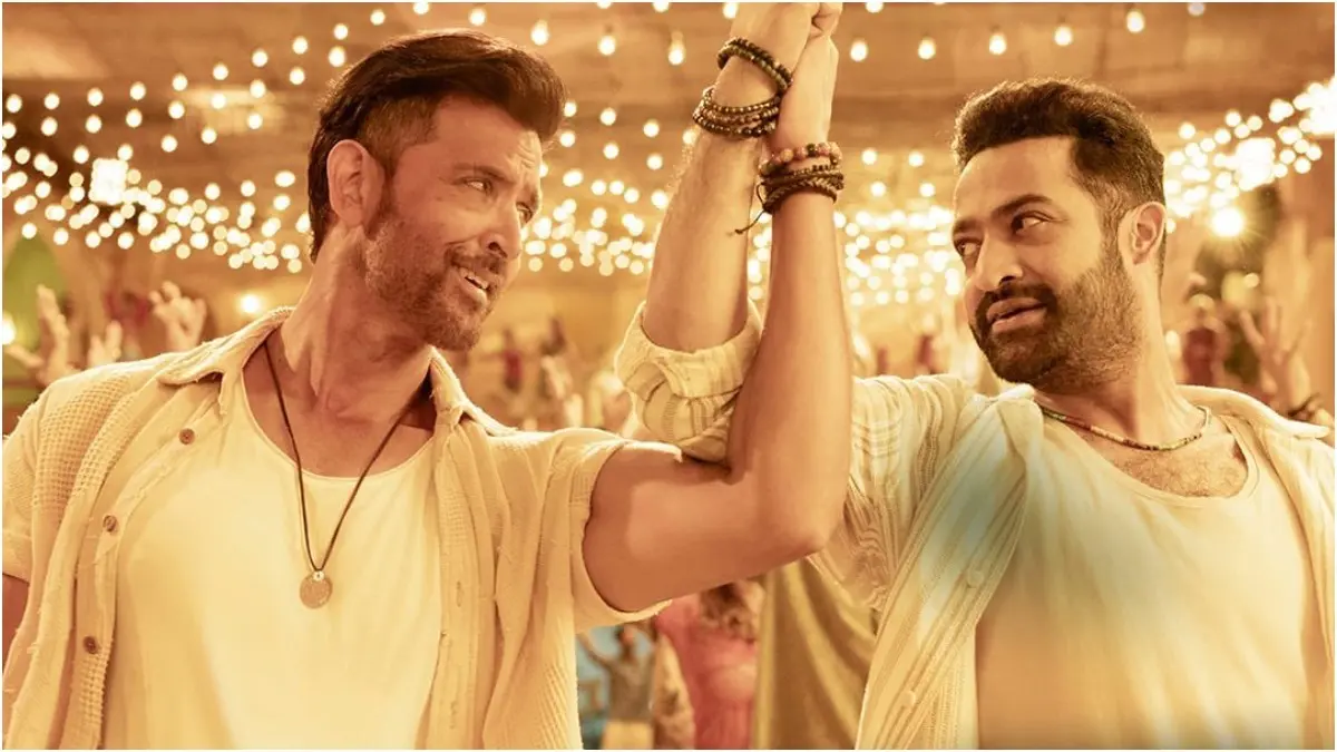 War 2 Box Office Collection Day 4 (Early Estimates): Hrithik Roshan, Jr NTR Starrer Surpasses ₹150 Crore Mark In The Opening Weekend Hrithik Roshan and Jr NTR feature in War 2