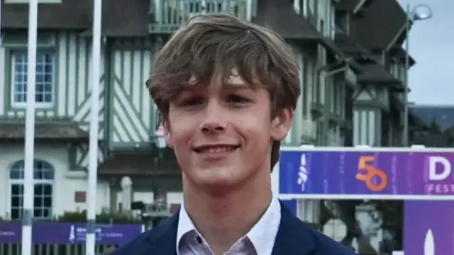 Baby Driver Child Actor Hudson Meek Dies At 16 After Falling From A Moving Vehicle Hudson Meek