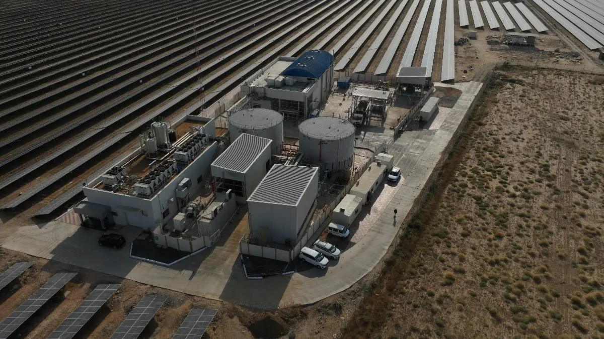 Adani Commissions India’s First Off-Grid 5 MW Green Hydrogen Plant in Gujarat Hydrogen plant