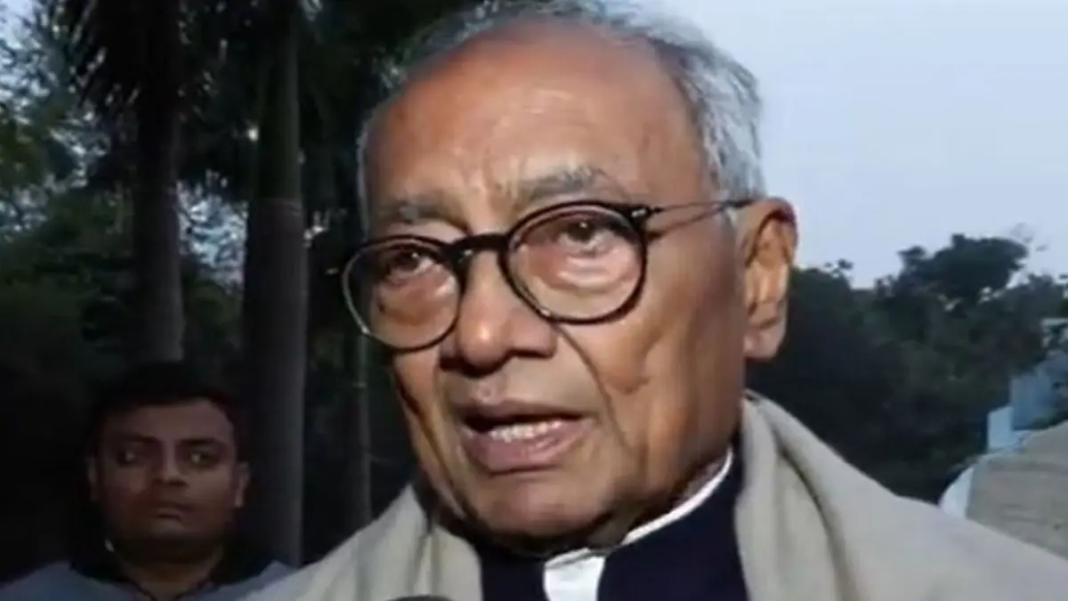 'I Oppose RSS' Ideology But Admire Their Organisational Capacity': Cong's Digvijaya Singh Re-Clarifies His Remarks Amid Backlash