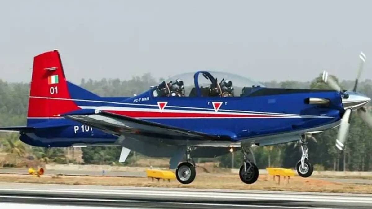 IAF's PC-7 Mk II trainer aircraft crashes in Chennai