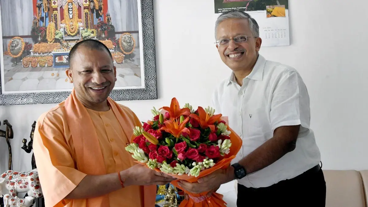 IAS SP Goyal Takes Charge As New Chief Secretary Of UP, Vows Zero Tolerance Against Crime And Corruption IAS SP Goyal Takes Charge As New Chief Secretary Of UP, Vows Zero Tolerance Against Crime And Corruption
