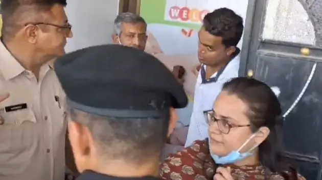 Viral Video: IAS Tina Dabi Raids Spa Centre In Barmer Over Sex Racket Suspicision, 7 Held IAS Tina Dabi Raids Spa Center In Barmer over sex racket suspicion
