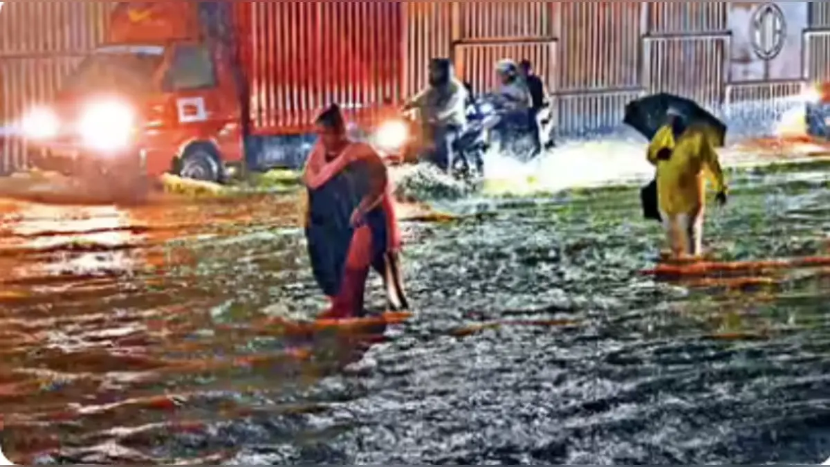 IMD Issues Yellow Alert In Hyderabad, Thunderstorms With Lightning And Gusty Winds Expected