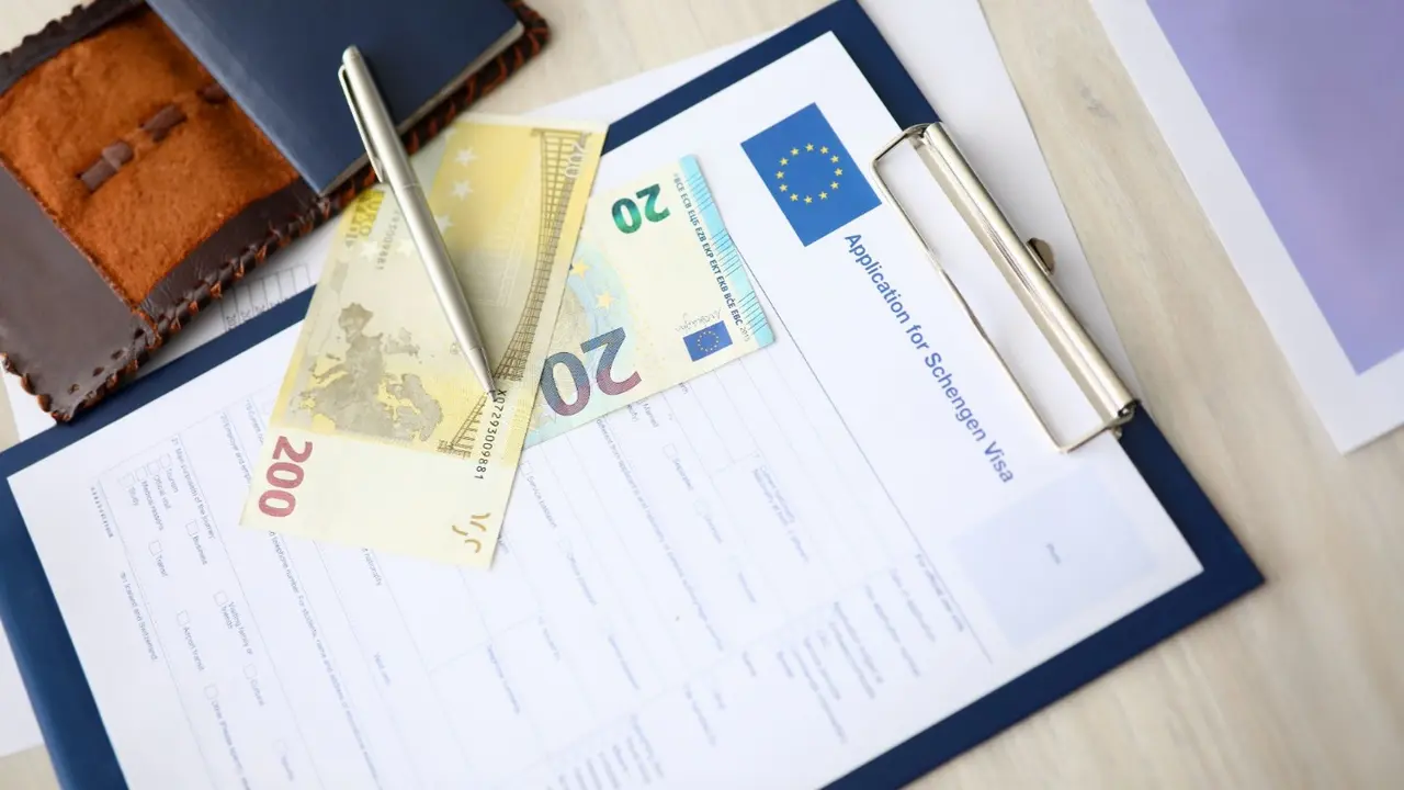 Importance of Travel Insurance for Indians Applying for Schengen Visa
