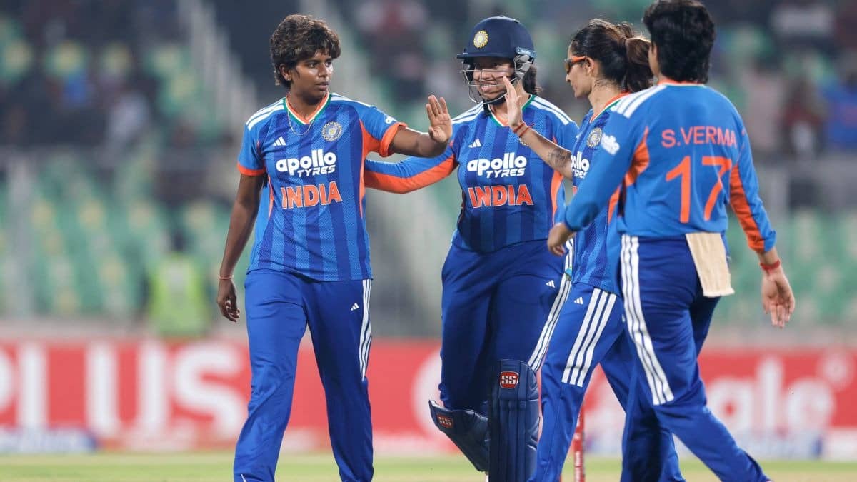 ind w vs sl w india women won by 30 run in 4th t20 cricket match