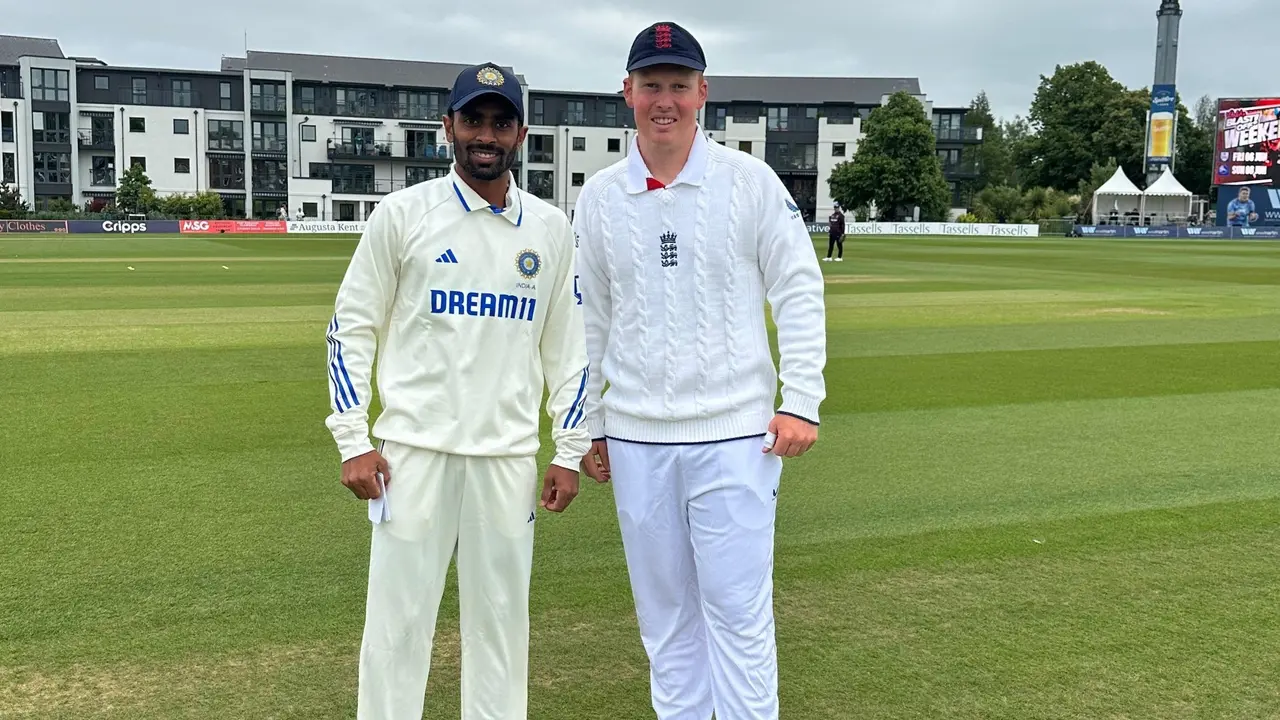 India A vs England Lions Day 1