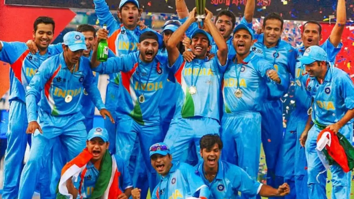 India celebrate their T20 WC win