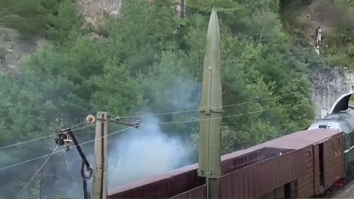 Agni-Prime Fired from Train: Why India's New 2,000 km Range Missile Is a Game-Changer India Launches Agni-Prime Missile from Rail-Based Mobile Launcher