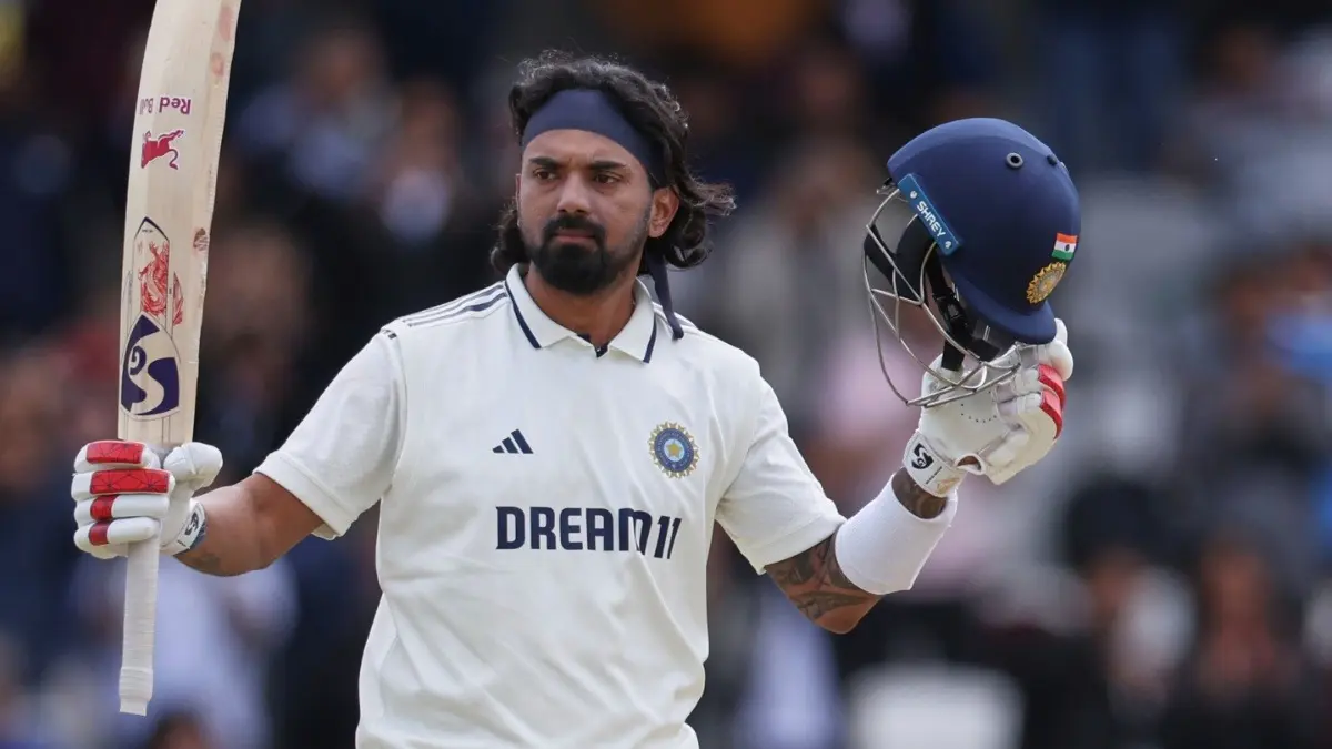 IND vs ENG - KL Rahul Puts India Back In Game At Headingley Test With His Sensational Hundred Against England India's KL Rahul celebrates after scoring a century at the Headingley Test