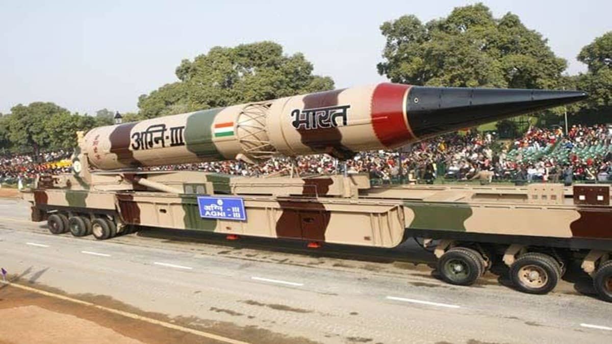 India Successfully Test-Fires Agni-3 Nuclear-Capable Ballistic Missile With 3500 km Strike Range