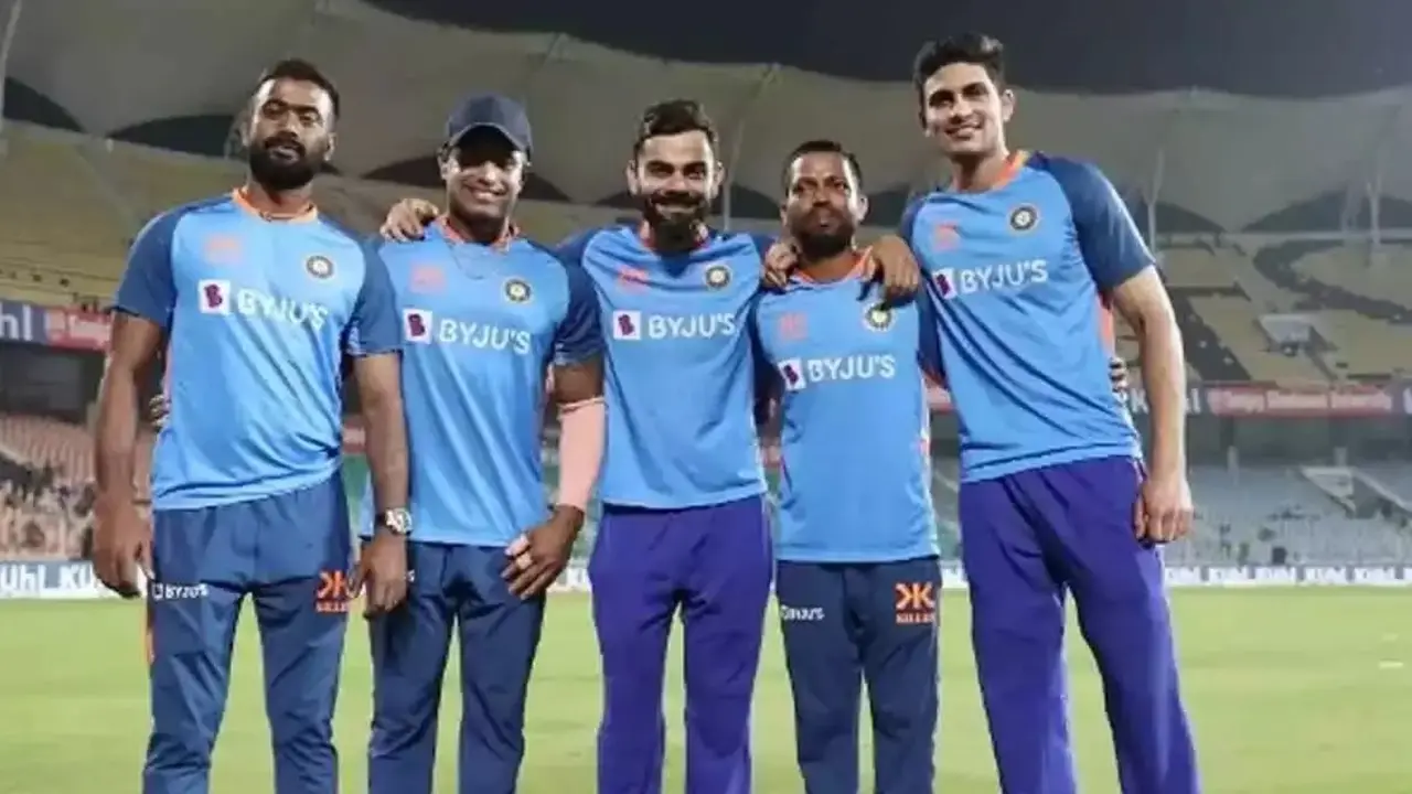 India Throwdown Specialist raghu raghavendra stopped by Nagpur Police Video Went Viral