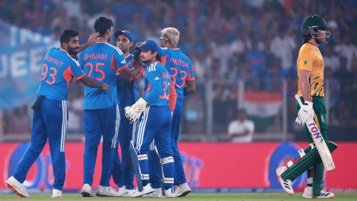Indian players celebrating after taking a wicket against South Africa
