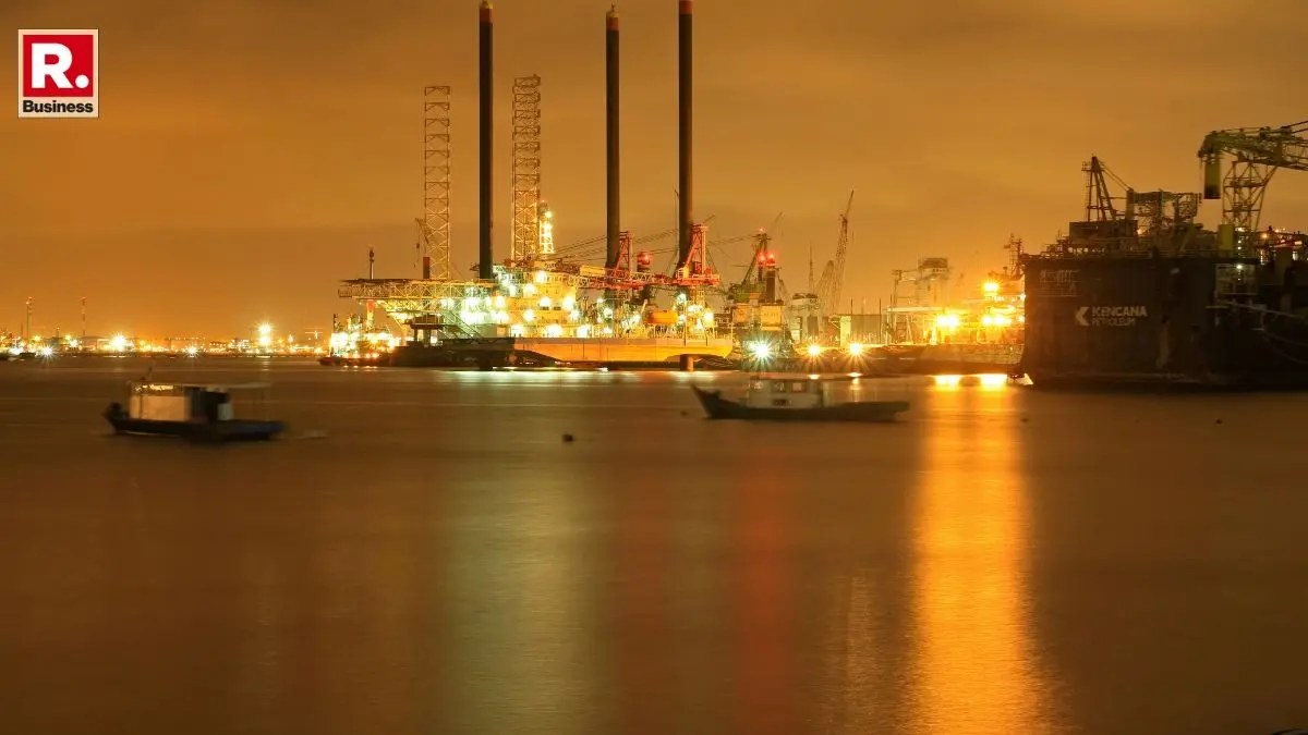 Are Indian Refiners Really Avoiding Russian Oil? Trade, Government and Market Dynamics Explained Indian refiners are reportedly refraining from fresh Russian crude purchases for March-April deliveries