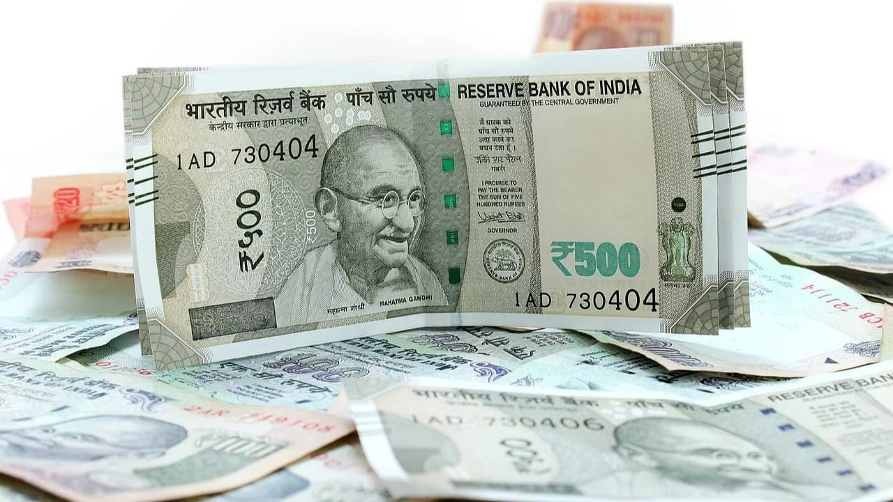 RBI May Inject Rs 2 Trillion in FY26 as Liquidity Contracts Sharply: Emkay Report