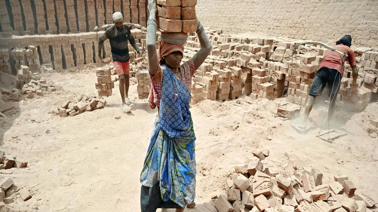 Industry welcomes government's rollout of four Labour Codes