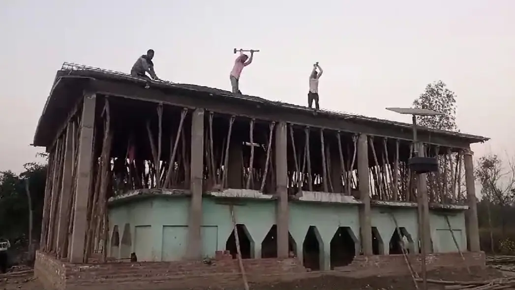 Instructions to demolish illegal tomb in Bareilly