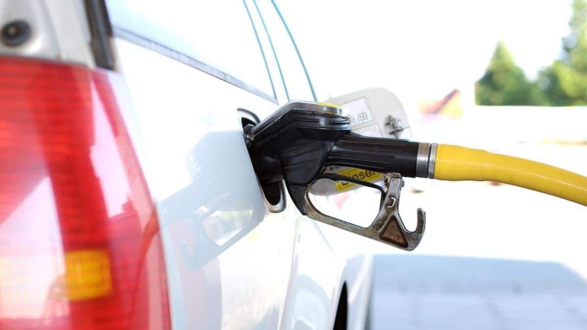 republicworld.com - Thomson Reuters - Germany To Ask EU To Drop Hard Cut-Off for Combustion Cars From 2035