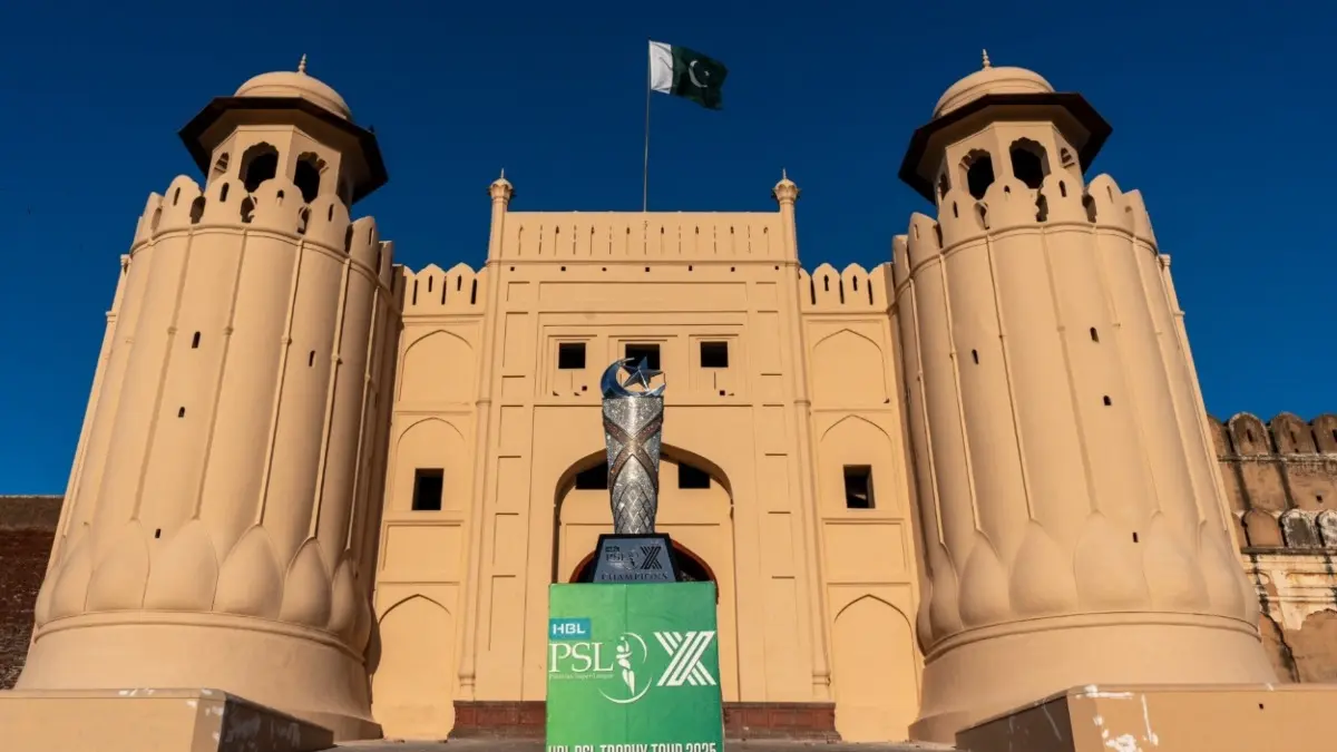 'Players Don't Want to Play IPL' - Delusional PSL Owner Makes Bizarre Comment IPL or PSL? Karachi Kings' owner Salman Iqbal