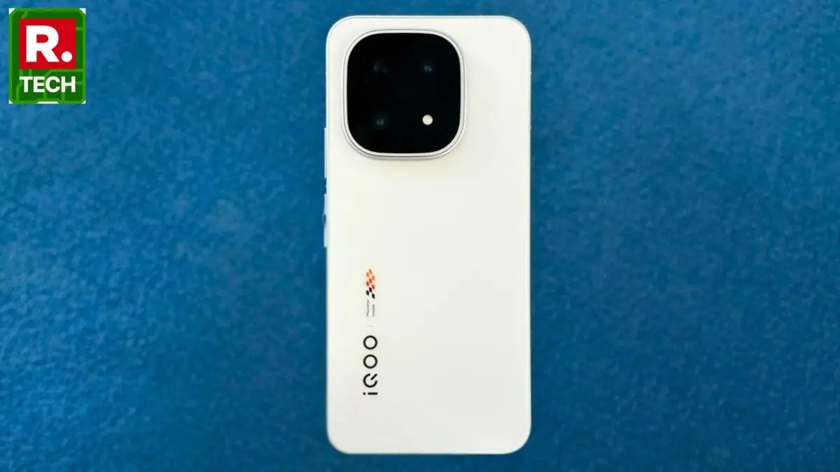 iQOO 15 Launched With 144Hz Display, Snapdragon 8 Elite Gen 5, OriginOS 6 to Take on Realme GT 8 Pro iQOO 15