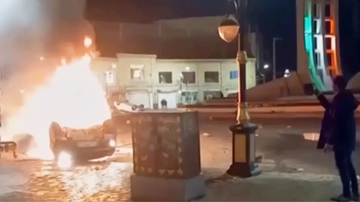 Iran Protests Enter Day 15: Death Toll Mounts To 544, Over 10,600 Arrested