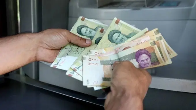 Iran's Currency Falls to an All-time Low After Donald Trump's Historic Win Iran's Currency Falls to All-Time Low After Trump's Historic Win