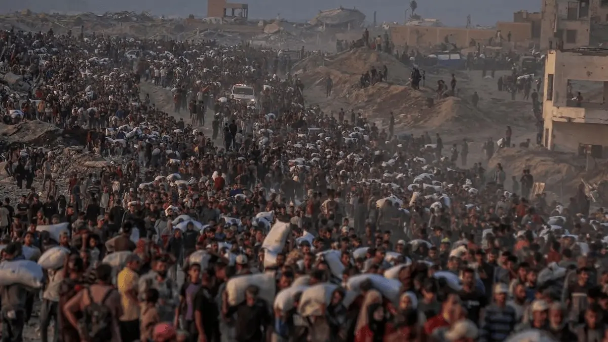 Israel-Backed Aid Group Says 20 Killed at Gaza Distribution Site, Mostly in Stampede Israel-Backed Aid Group Says 20 Killed at Gaza Distribution Site, Mostly in Stampede