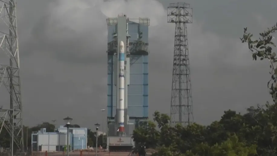 RSS का विजयादशमी समारोह, मुख्य अतिथि होंगे ISRO के पूर्व प्रमुख राधाकृष्णन ISRO Launch LIVE: Countdown Begins For ISRO's Earth Observation Satellite SSLV-D3-EOS-08 Mission