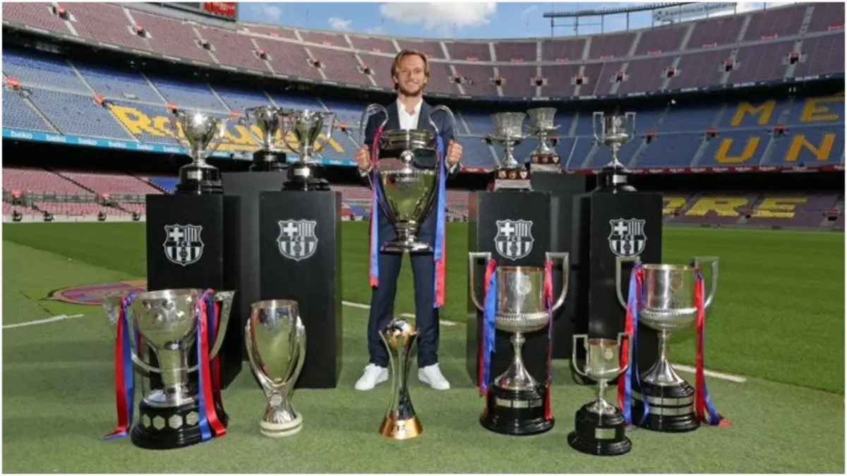 Ivan Rakitic announces retirement from football